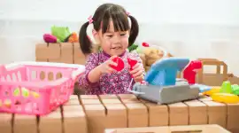 imaginative play with open-ended classroom furniture