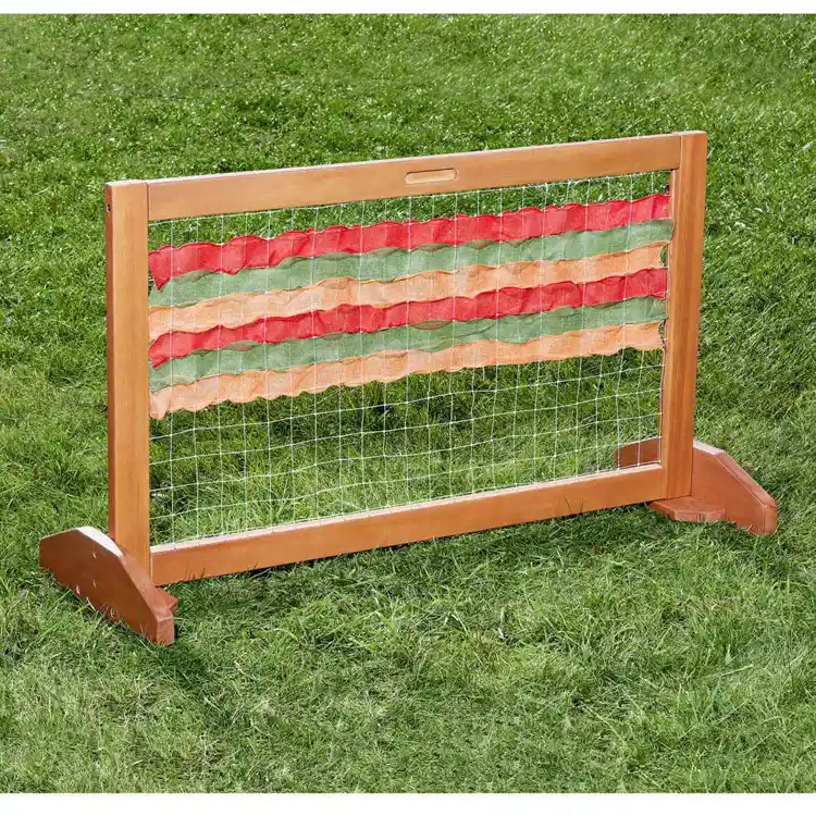 Becker's Outdoor Weaving Frame