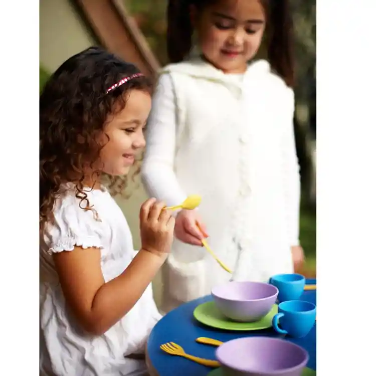 Green Toys™ Cookware & Dining Set