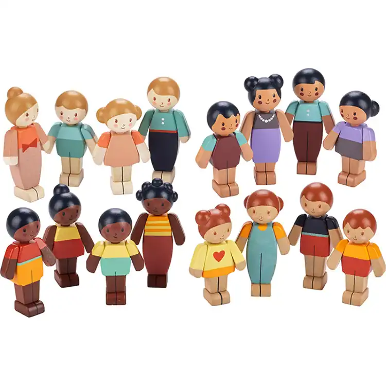 Friends and Family Figures Set