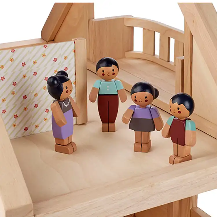 Friends & Family Figures, Caramel
