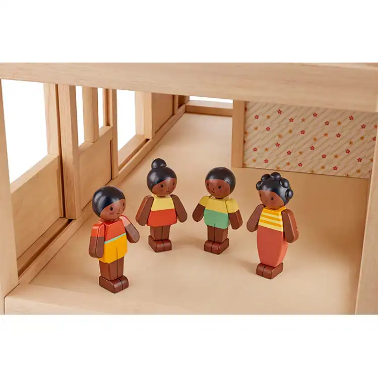 Friends & Family Figures, Mocha