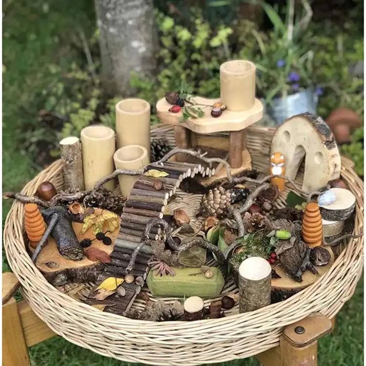 Heuristic Wicker Tray