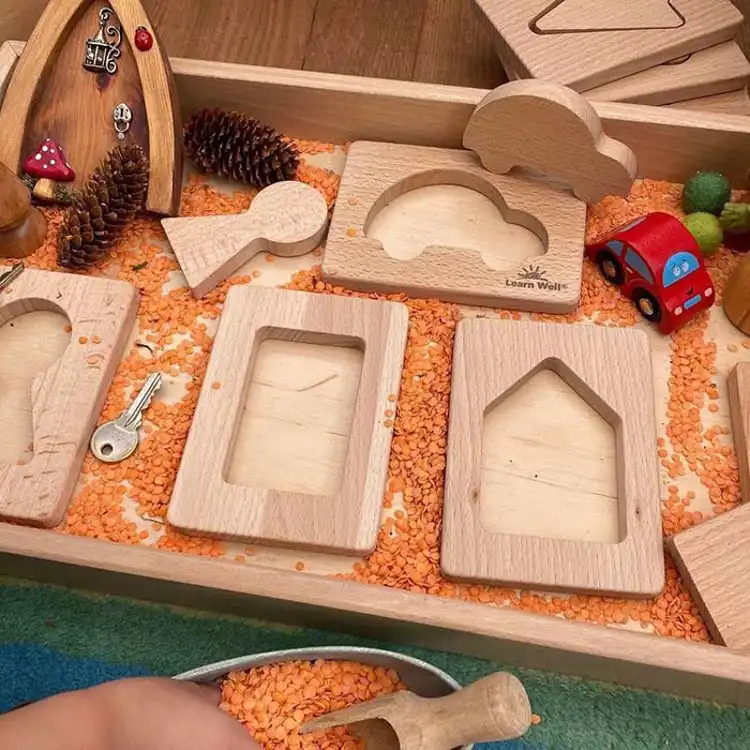 Little Looking Shapes, Home