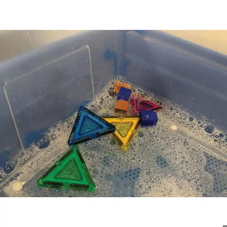 Manipulative Cleaning Tub - Mesh Bottom Only