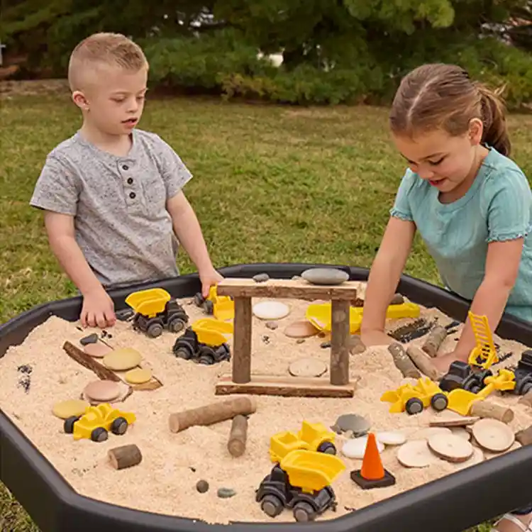 Tuff Spot Tray & Adjustable Height Stand