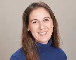 Heidi Dolan Head Shot